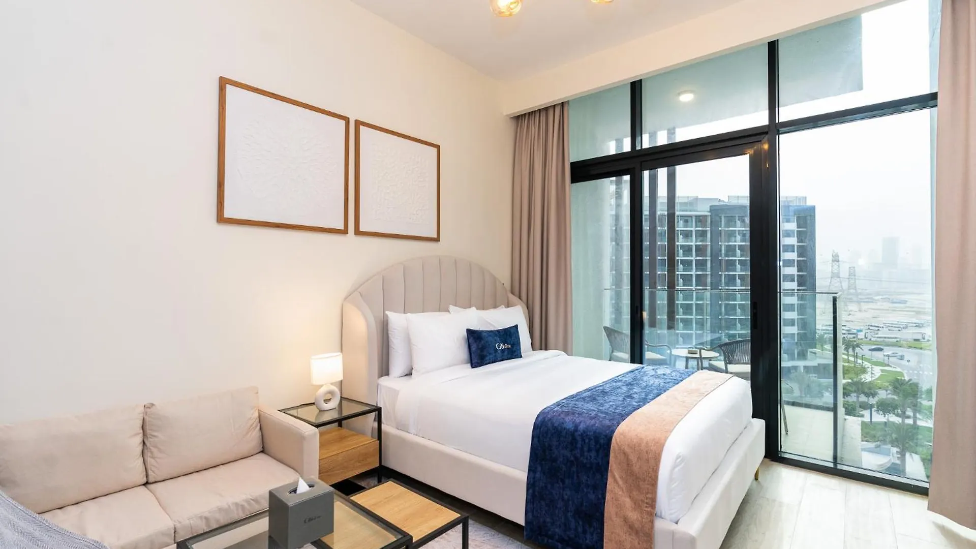 Citihome- Elegant Studio Retreat With Cozy Comfort Dubai
